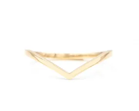 Smooth Emma Chevron Ring