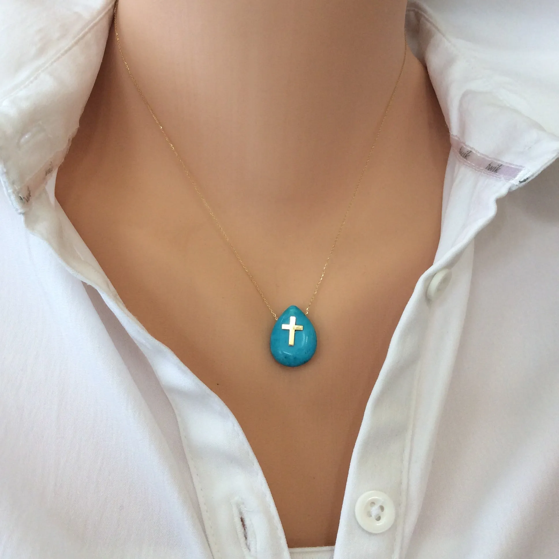 Solid Gold 18K Minimalist Turquoise Cross Pendant Floating Thin Chain